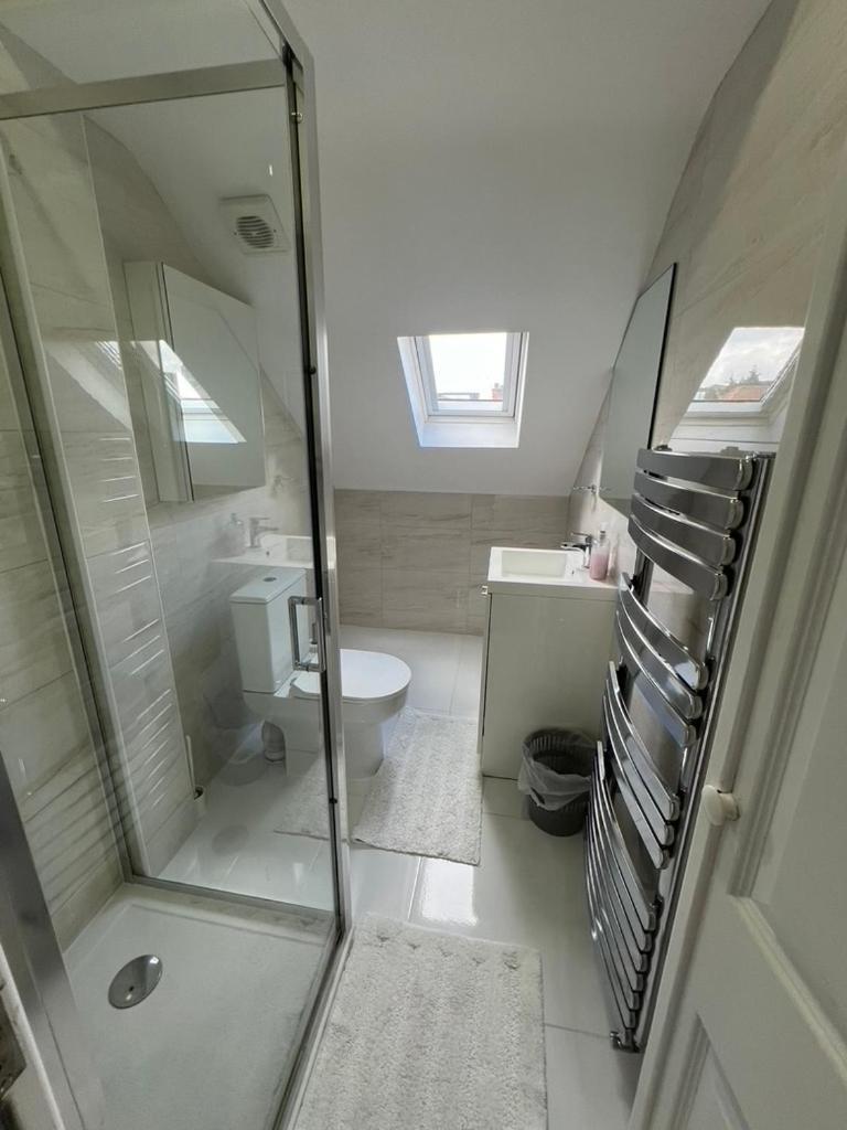 Zenobia London Luxury Apartments Финчли Екстериор снимка