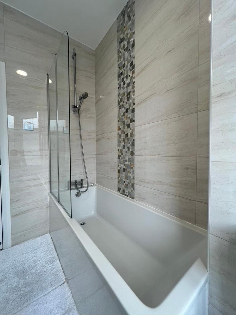 Zenobia London Luxury Apartments Финчли Екстериор снимка